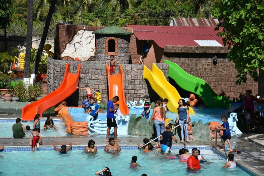 Hotel Pasabien Huite Bagian luar foto